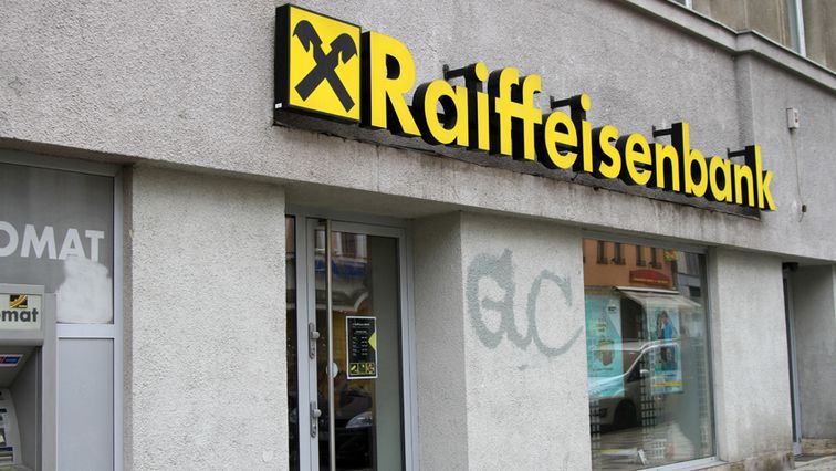 Raiffeisenbank stoupl v 1. čtvrtletí čistý zisk o 62 procent